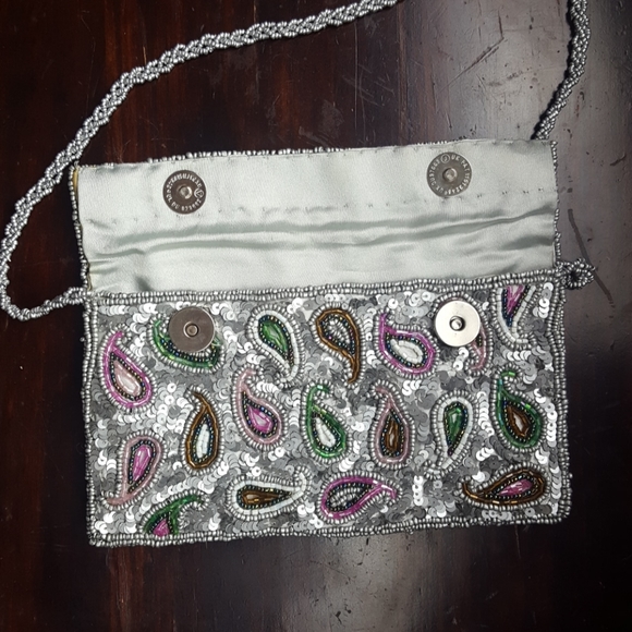 MagieS Embroidered Sequin Bead CrossBody Bag - Picture 3 of 6